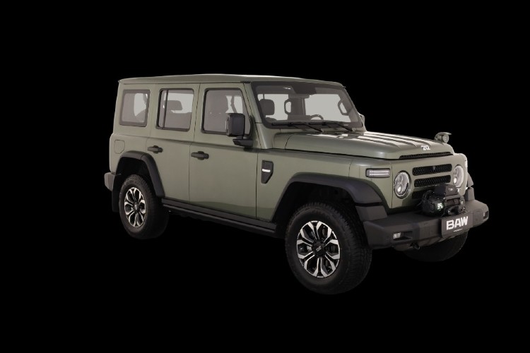 BAW 212 SUV - Vue de profil